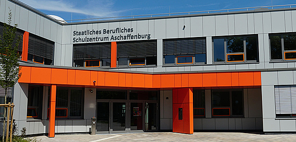 Arbeitszeiterfassung mit PASS Companion beim BSZ Aschaffenburg