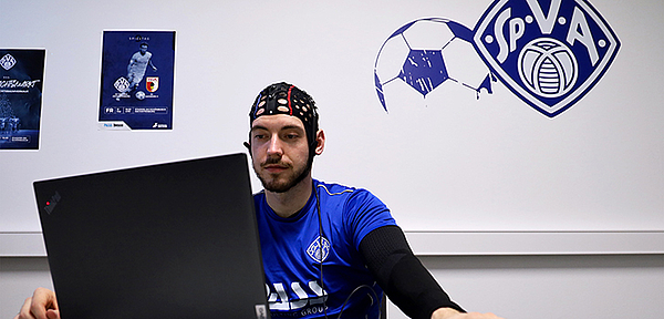 "Deutscher Fußballer vertraut auf i-Brain