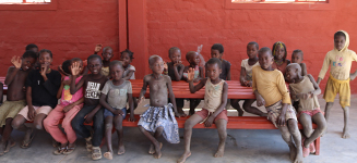Schulkinder in Oroutumba 